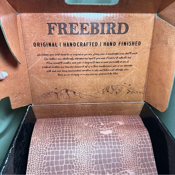 Freebird by Steven Women's Caprice Buckle Leather Sandals Size 8 - Picture 11 of 13